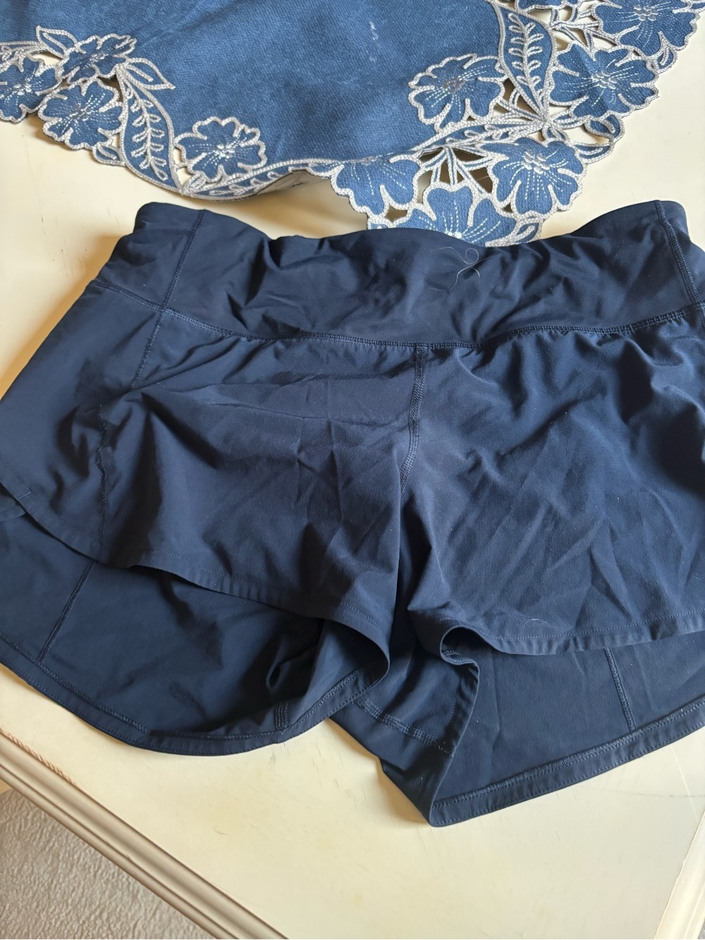 Lulu lemon Women’s Athletic running Shorts — Navy